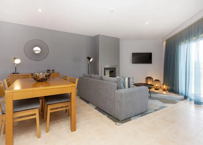 Hotel Placid Village 4*