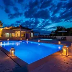 Placid Village Hotel 4*